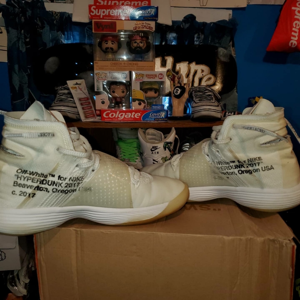 Offwhite Hyperdunk - Picture 2 of 4